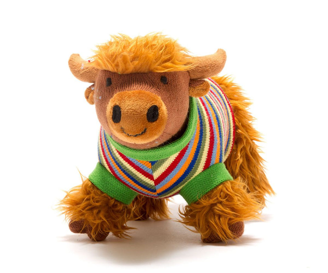 Best Years plush knitted highland cow wearing a colourful sweater