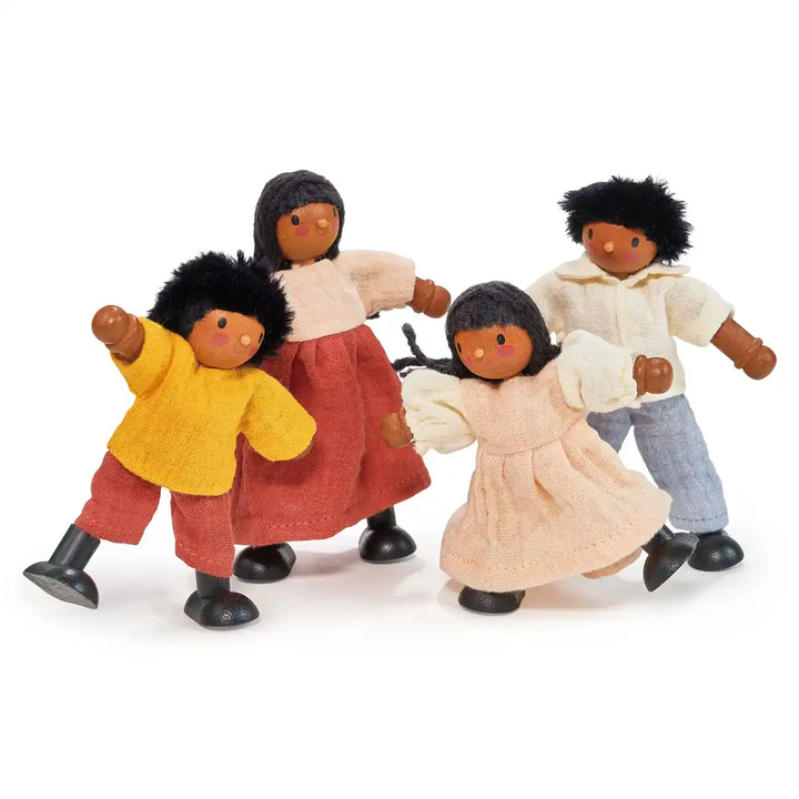 Mentari Berrybunch wooden dolls house family figures set