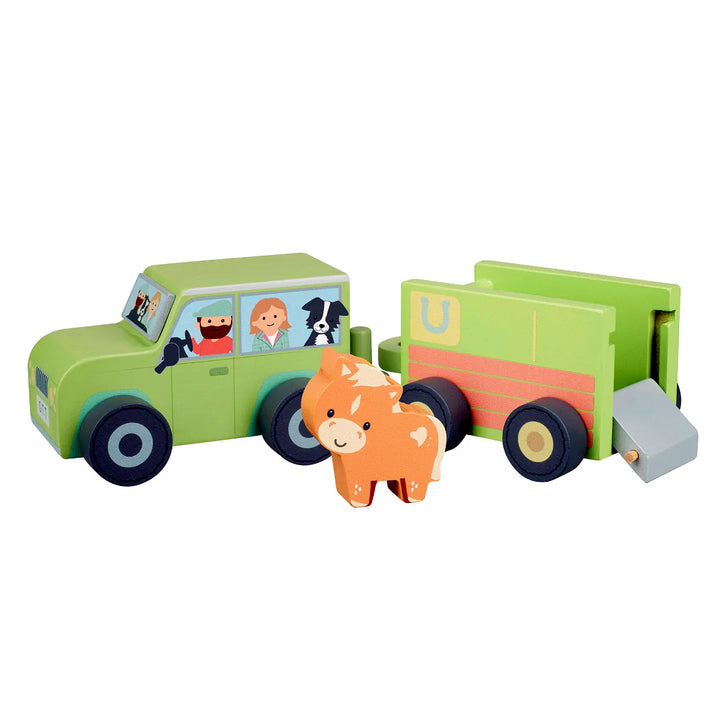 Farm 4x4 with Horse Box and Horse