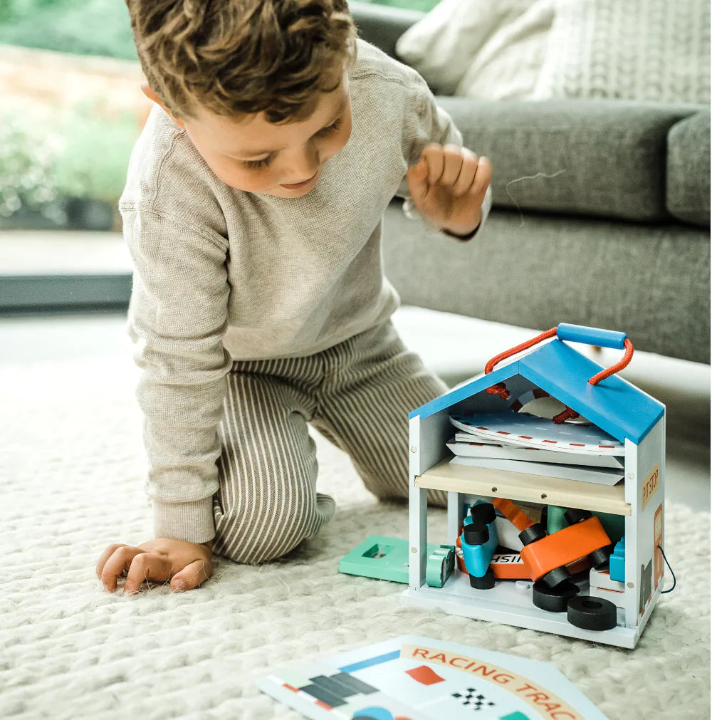 Racing Track Play Set