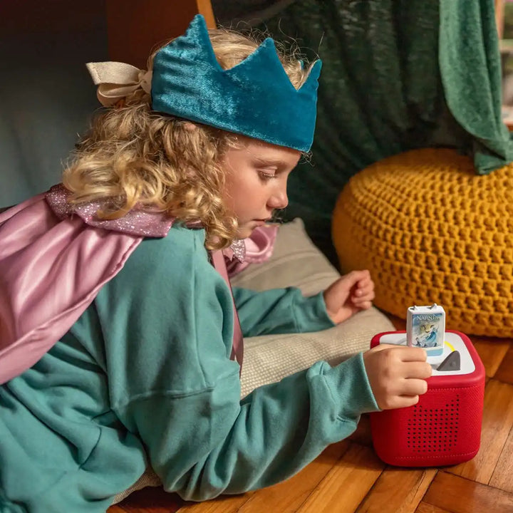 The Lion, the Witch and the Wardrobe Pocket Tonies audio book figure outside