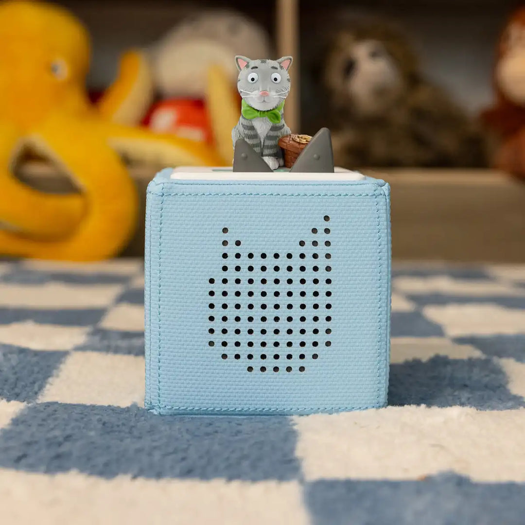 Julia Donaldson Tabby McTat Tonies audio book figure outside