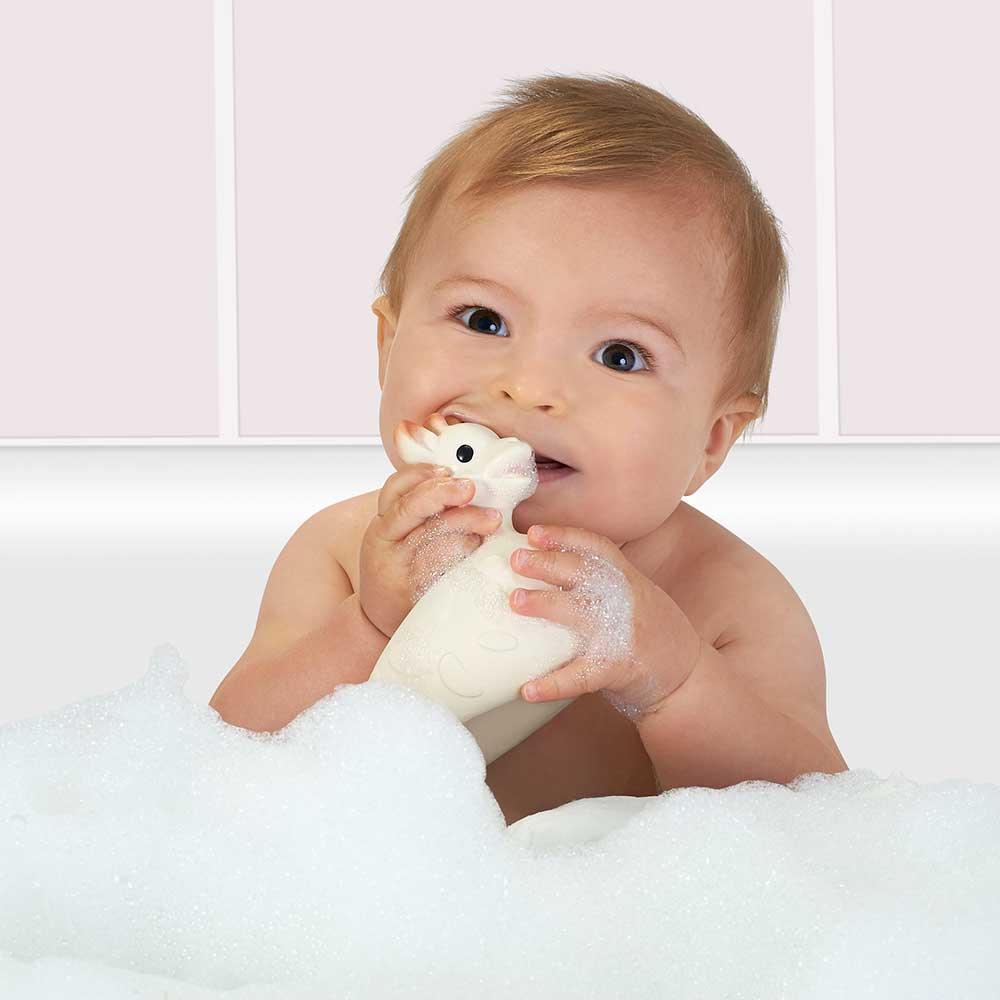 Sophie La Girafe So Pure Natural Rubber Bath Toy Being Used Picture